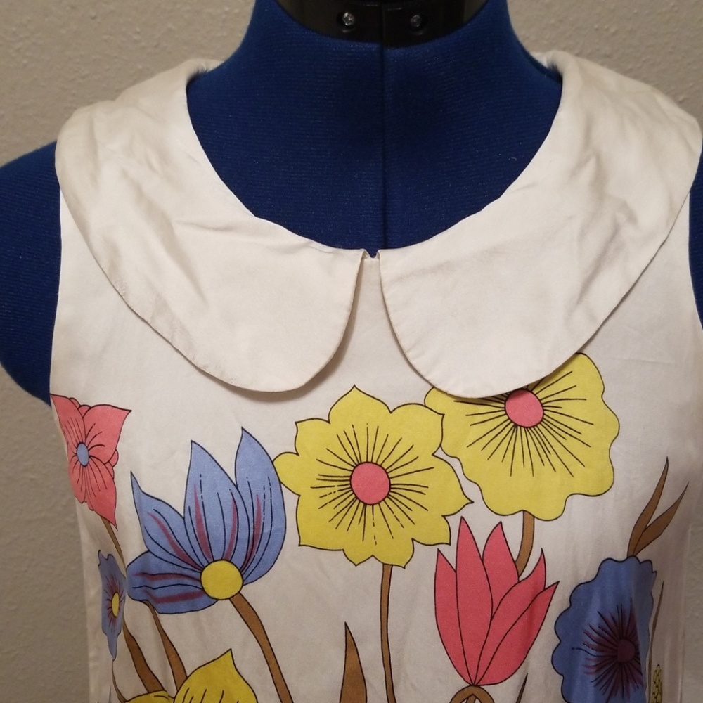 white floral dress worn - Picture 3 of 6